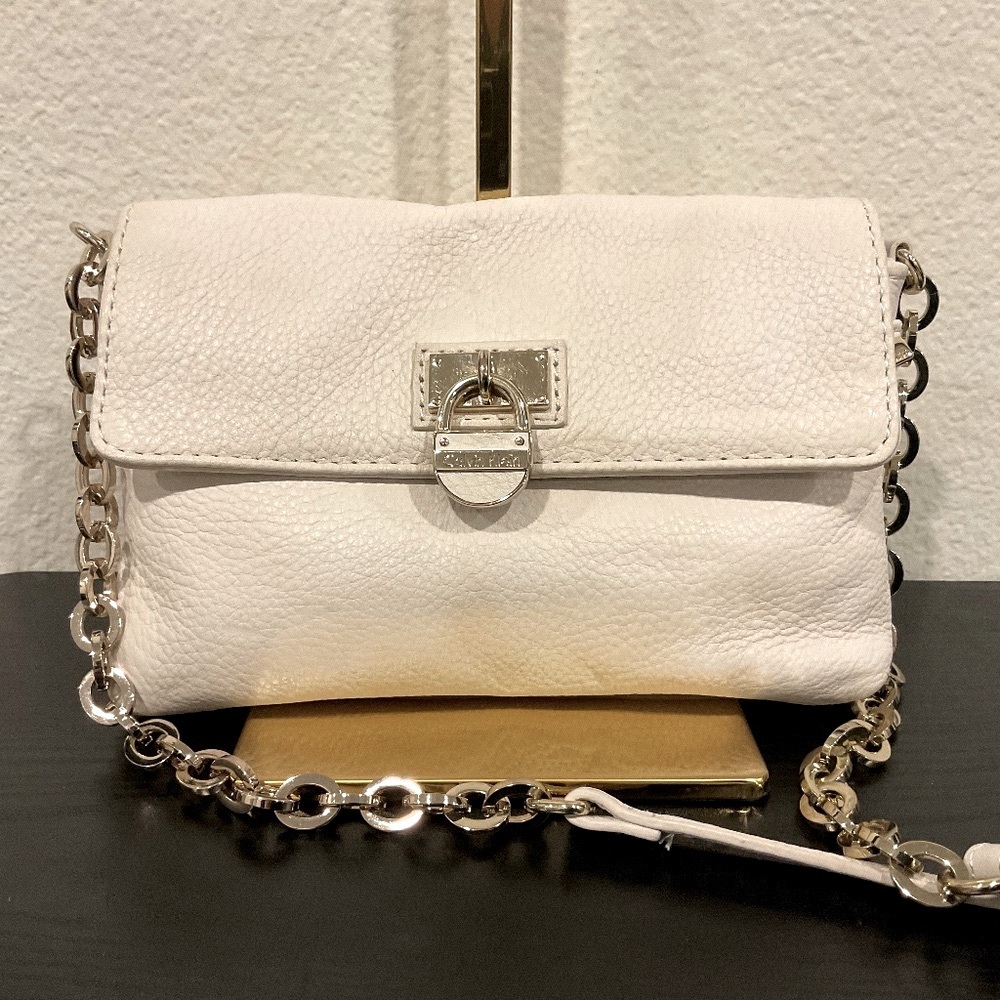 CAVIN KLEIN  Crossbody Bag Off White Leather Gold Chain Strap